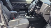Mitsubishi Outlander 2.4h TwinMotor 13.8kWh 4h SUV 5dr Petrol Plug-in Hybrid CVT 4WD Euro 6 (s/s 13