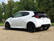 Toyota Yaris GR-Y CIRCUIT 7