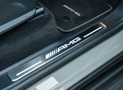 Mercedes-Benz G Class AMG G 63 CARBON EDITION 30