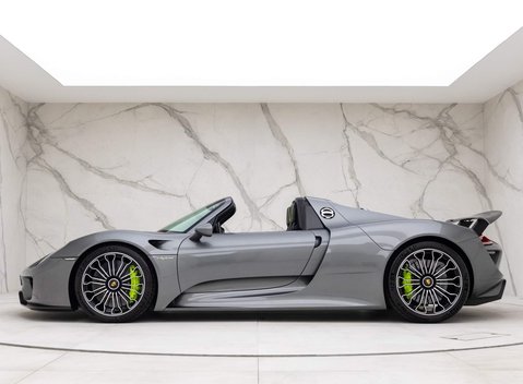 Porsche 918 Spyder 4
