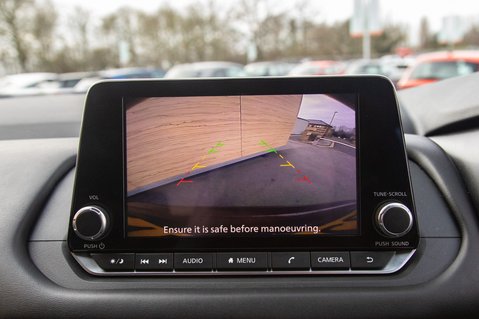 Nissan Qashqai DIG-T ACENTA PREMIUM MHEV 28