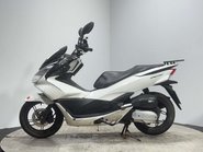 Honda PCX 2015 WW SPARES OR REPAIR PROJECT LEARNER SCOOTER 125CC BIKE 4