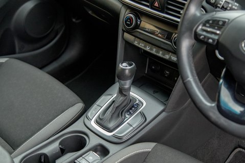 Hyundai KONA GDI PREMIUM 31