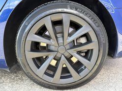 Tesla Model 3 Long Range Saloon 4dr Electric Auto RWD (282 ps) 16