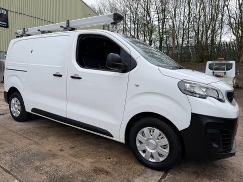 Peugeot Expert 2.0 BlueHDi 1400 Professional Standard Panel Van 6dr Diesel Manual MWB Euro 3