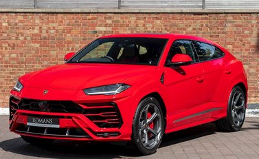 Lamborghini Urus 6