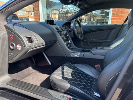 Aston Martin DBS Aston Martin DBS 6.0 V12 Ultimate Coupe (No. 16 of 100) | Carbon Black 13