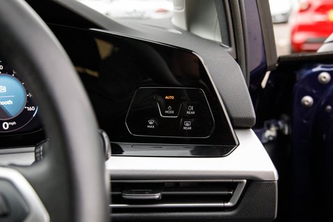 Volkswagen Golf LIFE TSI 15