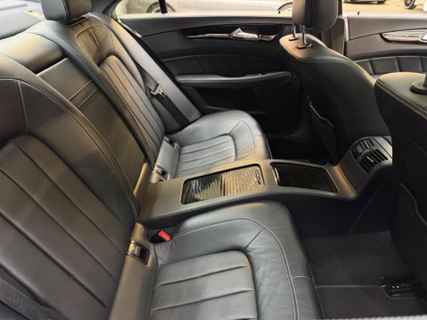 Mercedes-Benz CLS 2.1 CLS220 BlueTEC AMG Line Coupe G-Tronic+ Euro 6 (s/s) 4dr 44