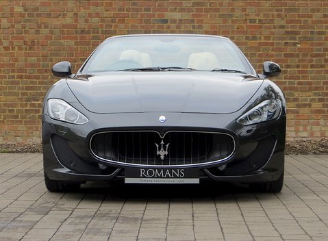 Maserati Grancabrio Sport 3