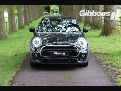 Mini Hatch 1.5 Cooper Sport 3dr 2