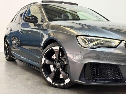 Audi RS3 2.5 TFSI Sportback 5dr Petrol S Tronic quattro Euro 6 (s/s) (Nav) (367 ps) 9