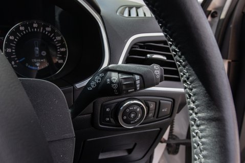 Ford Edge SPORT TDCI 18