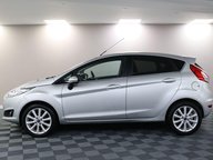 Ford Fiesta TITANIUM 18
