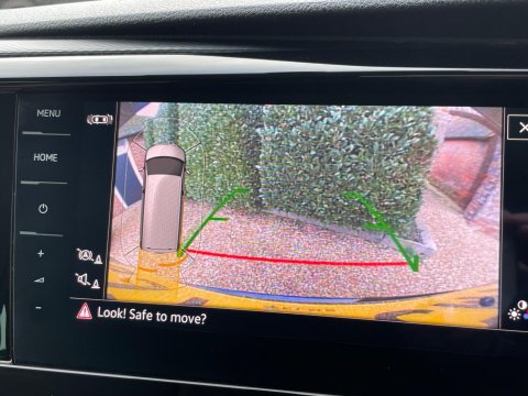 Volkswagen Caravelle 2.0 TDI Executive MPV 5dr Diesel DSG Euro 6 (s/s) (150 ps) 49