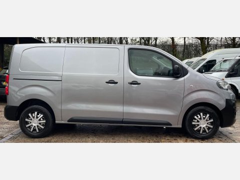 Peugeot Expert 2.0 BlueHDi 1400 Professional Standard Panel Van 6dr Diesel Manual MWB Euro 7