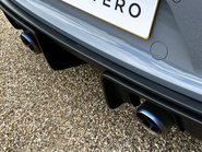 Porsche 718 CAYMAN GT4 RS PDK 38