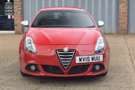 Alfa Romeo Giulietta TB MULTIAIR EXCLUSIVE TCT 2