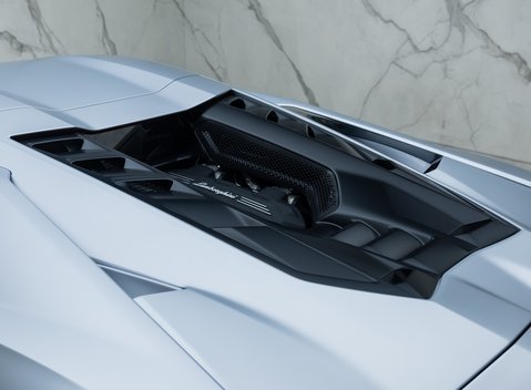 Lamborghini Revuelto 41