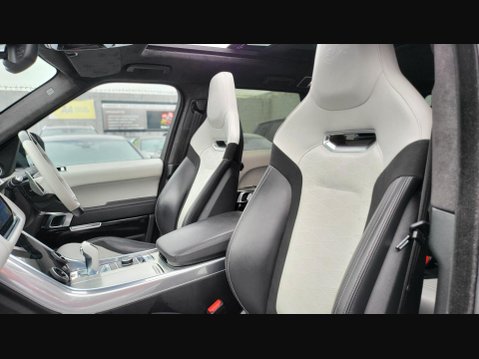 Land Rover Range Rover Sport SVR 43