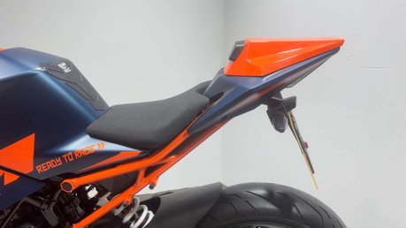 KTM RC 390 2024 1K VERY CLEAN A2 READY SPORTS BIKE 390CC 40