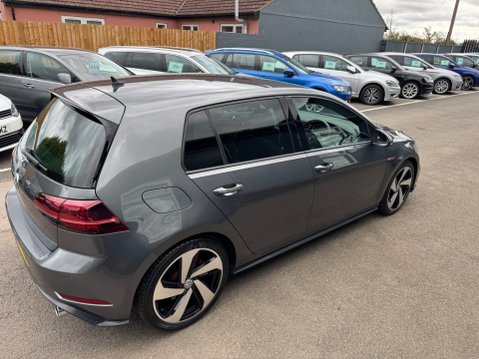 Volkswagen Golf GTI TSI DSG 7