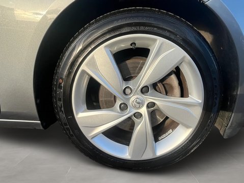Vauxhall Insignia 2.0 Turbo D Elite Nav 5dr 32