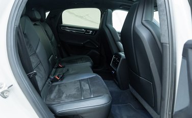 Porsche Cayenne GTS Coupe 13