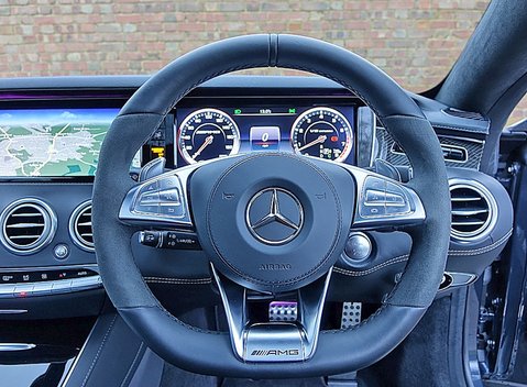 Mercedes-Benz S Class S63 Coupe 22