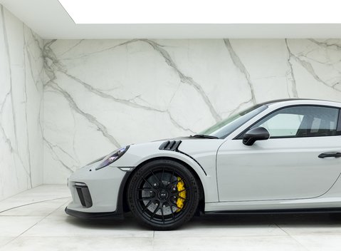 Porsche 911 GT3 RS Weissach (991.2) 35
