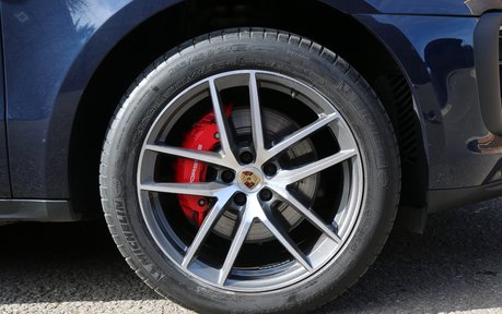 Porsche Macan S PDK - Pan Roof, BOSE, Adaptive Cruise Control 15