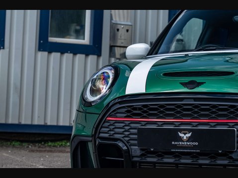 Mini Hatch 2.0 John Cooper Works Auto 3dr 26