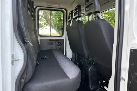 Iveco Daily 35C14D Crew Cab Tipper 18