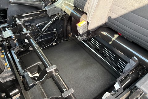 Ford Transit Custom 280 130 ps L1 Limited Panel Van - Sat Nav 16