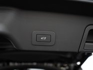 Land Rover Range Rover Evoque 2.0 P250 MHEV Autobiography SUV 5dr Petrol Auto 4WD Euro 6 (s/s) (249 ps) 43