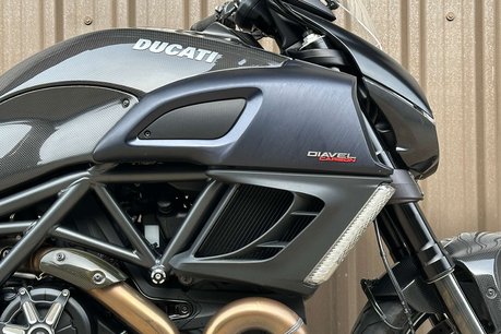 Ducati Diavel 1.2 Diavel 8
