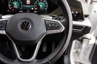 Volkswagen Golf LIFE TSI 19