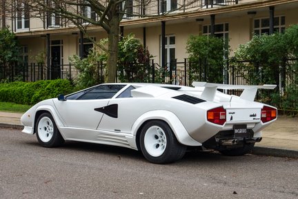 Lamborghini Countach 5000 QV 5