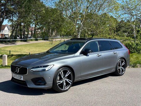 Volvo V90 2.0 D5 R-Design Plus Auto AWD Euro 6 (s/s) 5dr 30