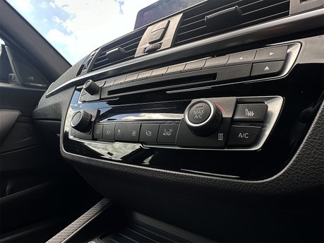 BMW M2 COMPETITION 54