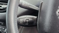 Peugeot 2008 1.2 PureTech Signature SUV 5dr Petrol EAT Euro 6 (s/s) (130 ps) 27