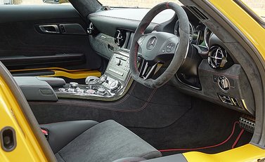 Mercedes-Benz SLS AMG Black Series 11