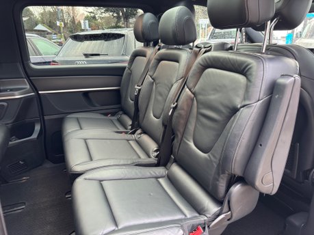 Mercedes-Benz V Class 2.0 V300d AMG Line MPV 5dr Diesel G-Tronic+ Euro 6 (s/s) LWB (237 ps) 11