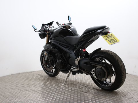 Triumph Speed Triple SPEED TRIPLE 94 9