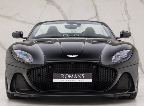 Aston Martin DBS Superleggera Volante 4