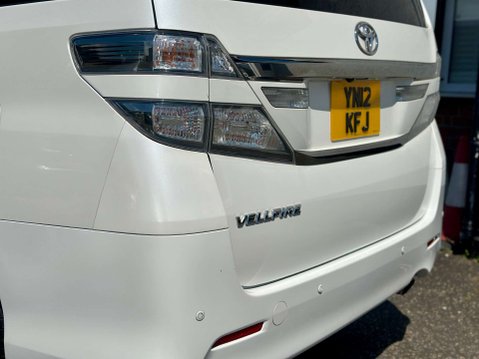 Toyota Vellfire ELECTRIC DISABILITY SEAT+GRADE 4B 34