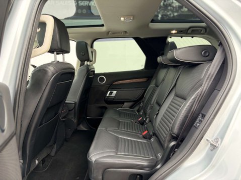Land Rover Discovery 3.0 Discovery HSE SDV6 Auto 4WD 5dr 72