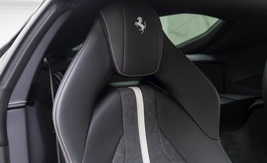 Ferrari 812 Superfast 11