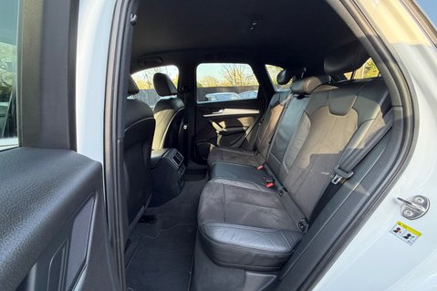 Audi Q5 TDI QUATTRO S LINE - 20 INCH ALLOYS - FULL SERVICE HISTORY - 2 OWNERS 18