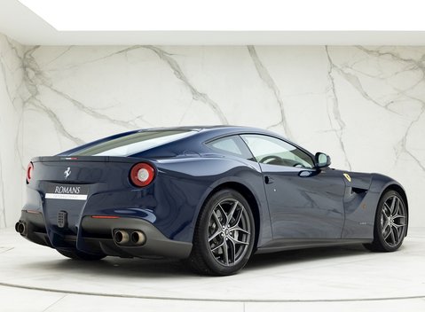 Ferrari F12 Berlinetta 7